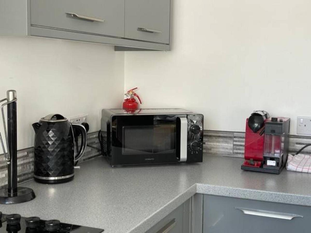 Birkdale Southport Boutique Apartment Sleeps 5 Exterior photo